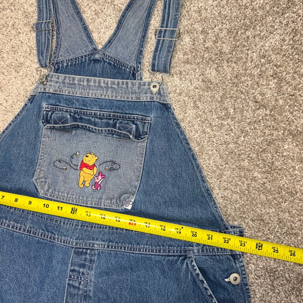 Vintage Winnie The Pooh Piglet Denim Overalls Short Women Size 20 Cutoffs - Picture 3 of 10